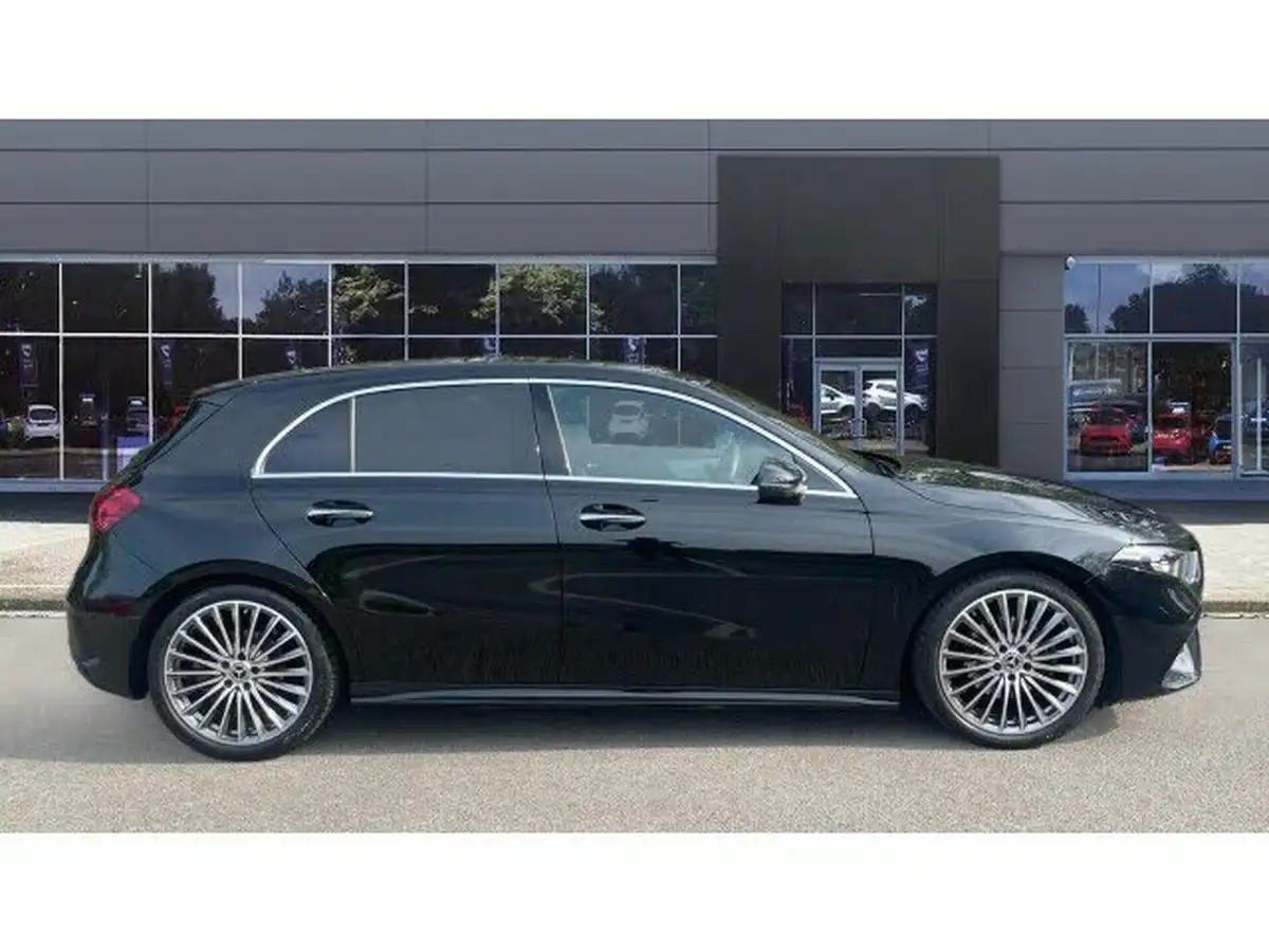 2024-mercedes-benz-a-class-13-a180-amg-line-premium-plus-hatchback-5d-7g-dct-big-4