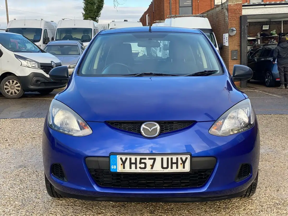 2007-mazda-mazda2-13-ts-big-12