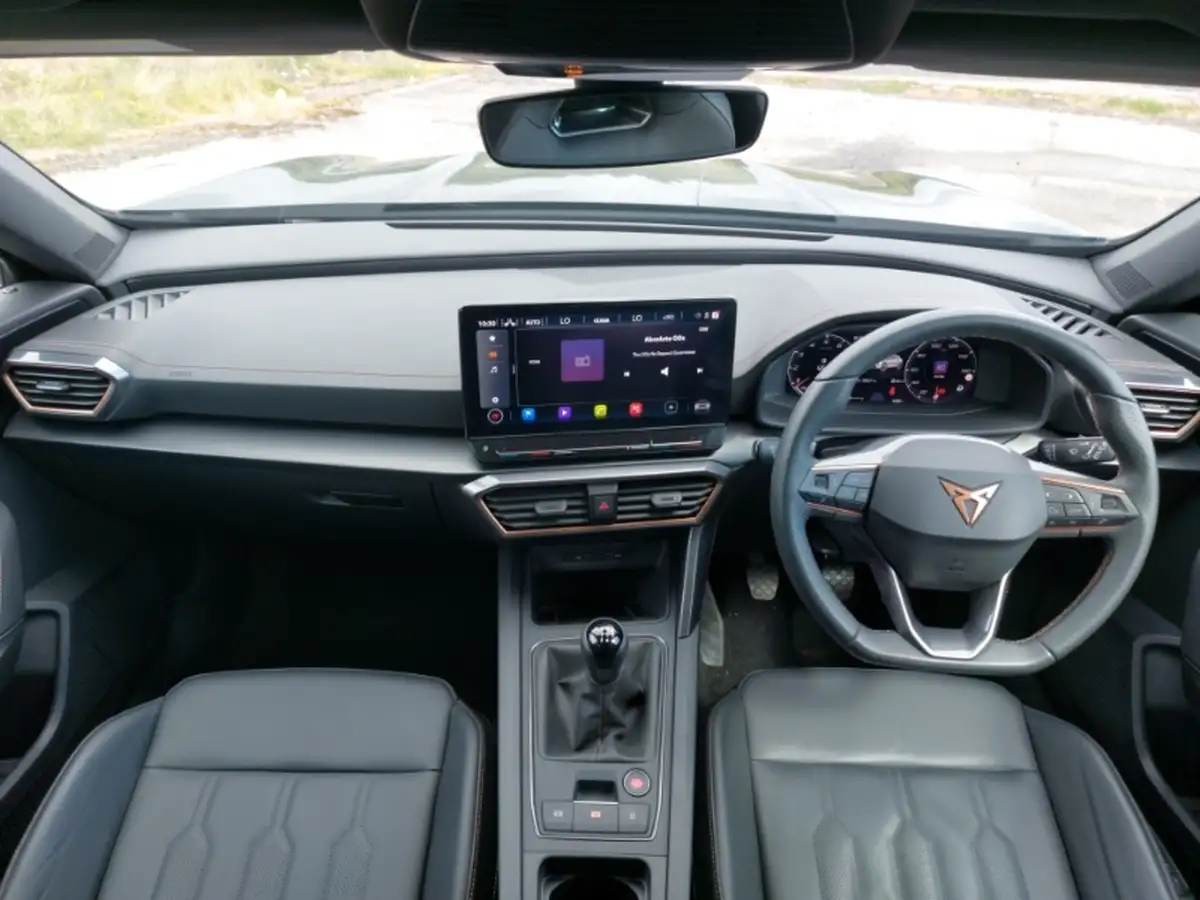 2024-cupra-formentor-15-tsi-v2-big-2