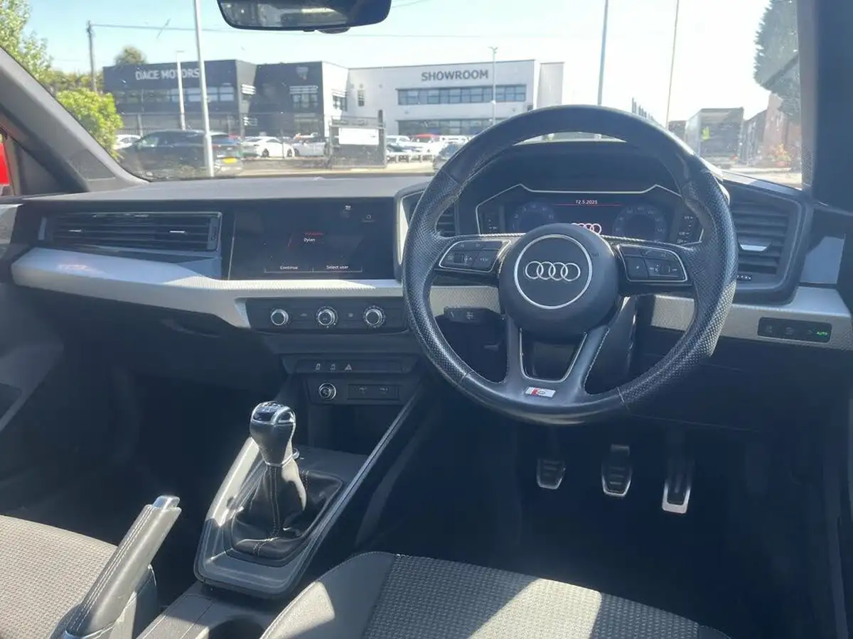 2021-audi-a1-10-25-tfsi-s-line-big-16