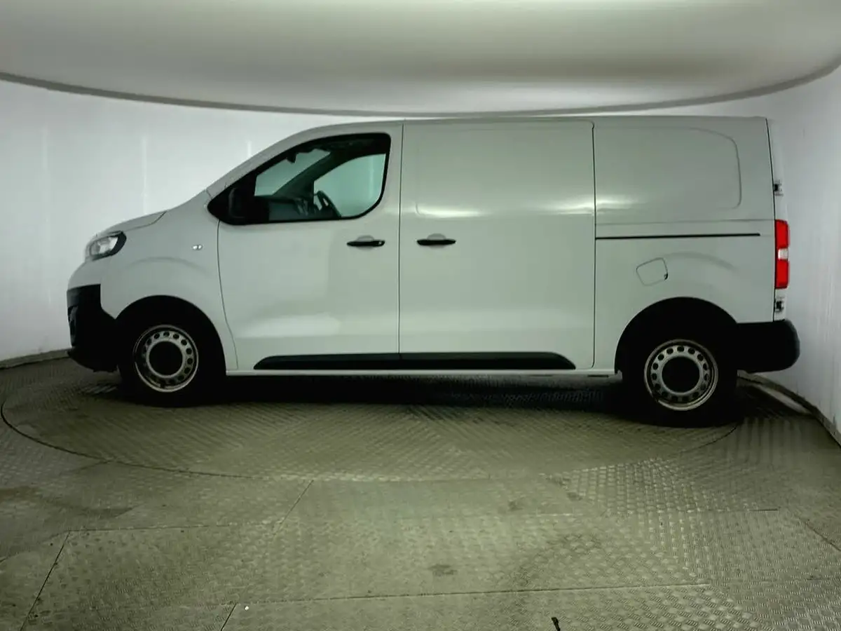 2023-peugeot-expert-15-bluehdi-professional-premium-standard-1000-big-3