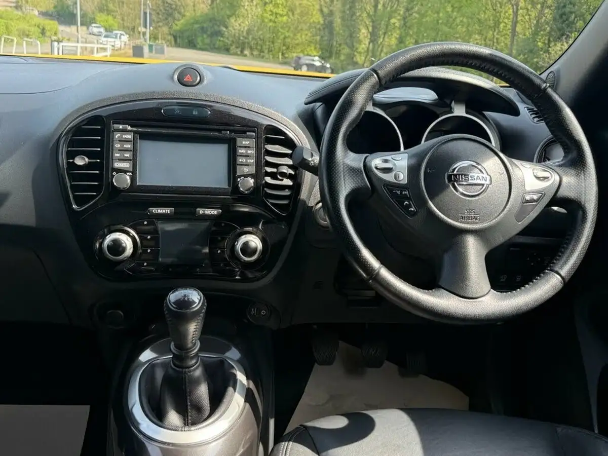 2016-nissan-juke-12-tekna-ss-big-1