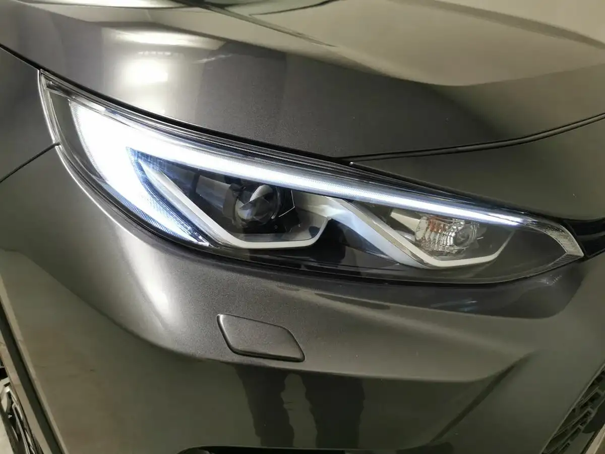 2023-suzuki-across-25-no-trim-big-18