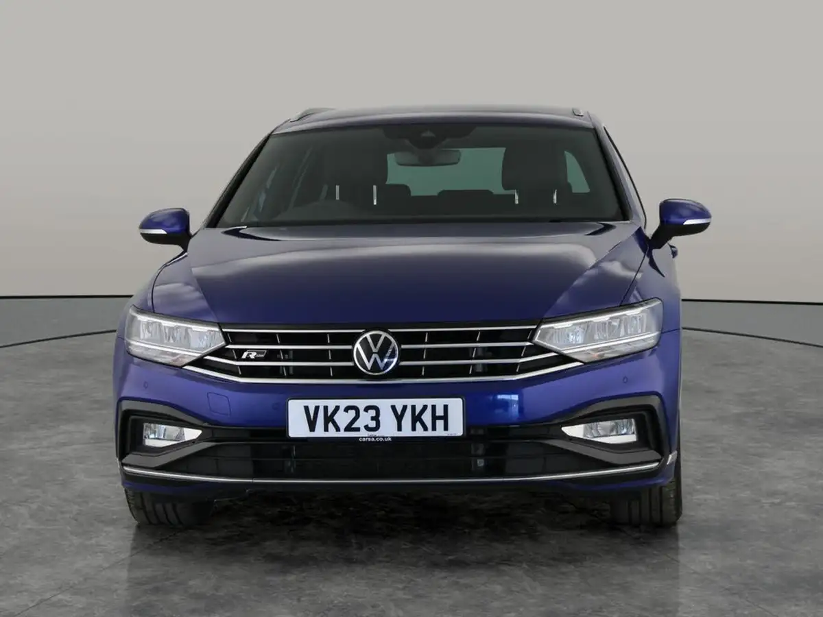 2023-volkswagen-passat-20tdi-r-line-big-5