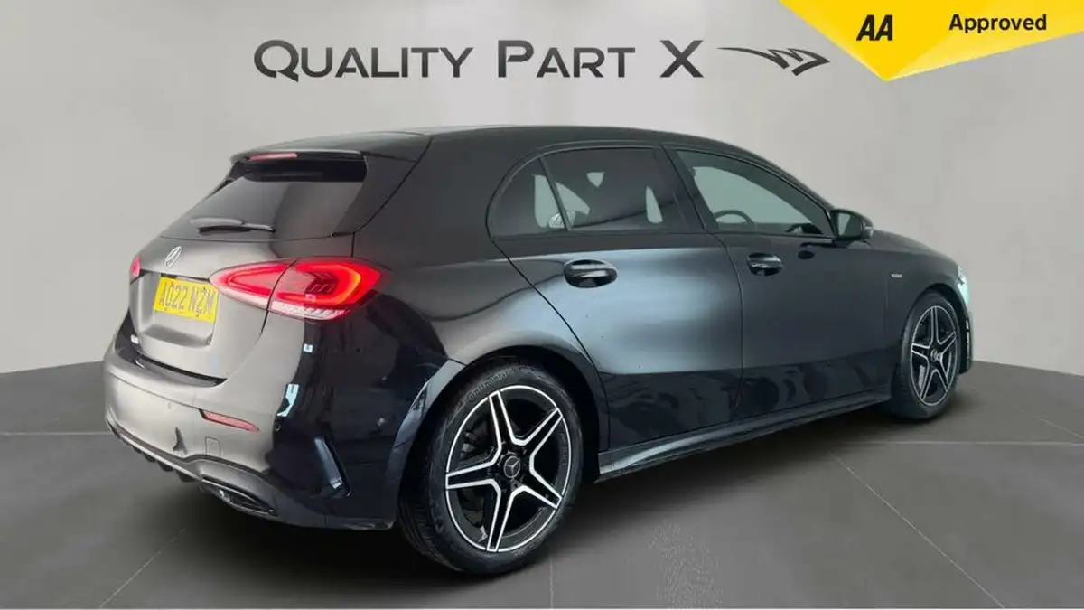 2022-mercedes-benz-a-class-13-a180-amg-line-executive-edition-hatchback-5d-7g-dct-big-2