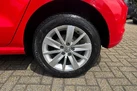 2015-volkswagen-polo-10-se-60ps-5d-small-4