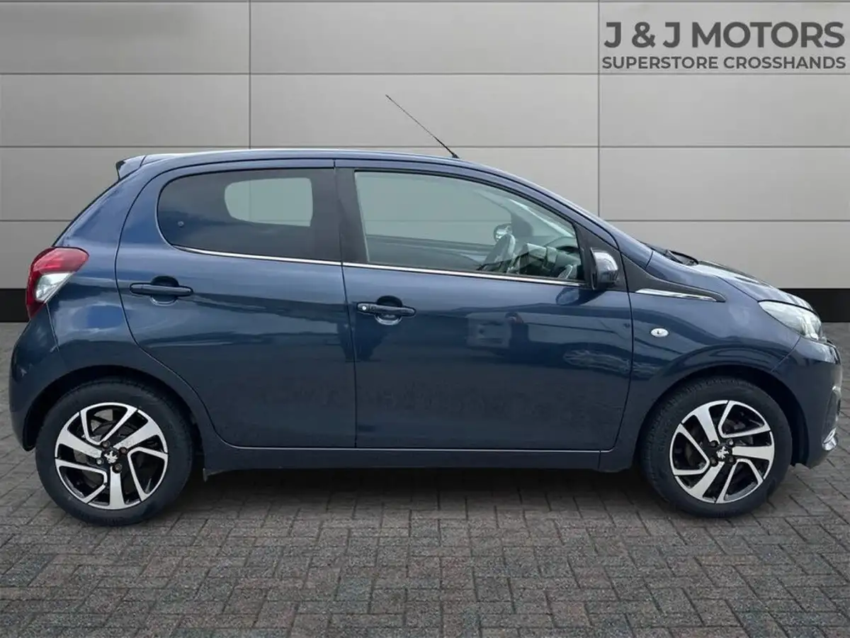 2017-peugeot-108-10-allure-hatchback-big-6