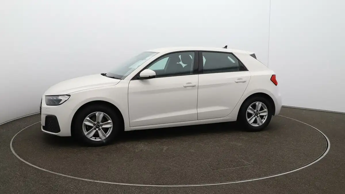 2022-audi-a1-10-25-tfsi-technik-big-57