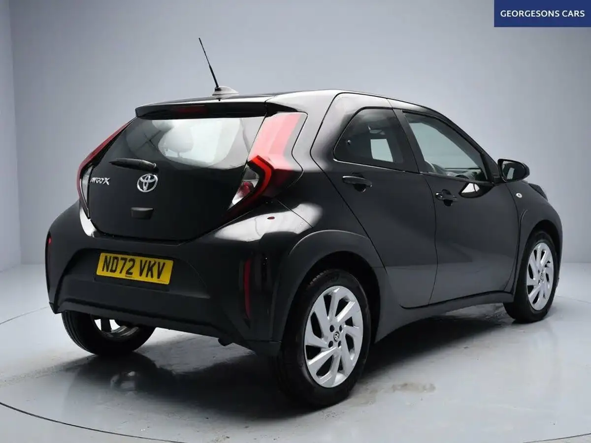 2022-toyota-aygo-x-10-vvt-i-pure-big-5