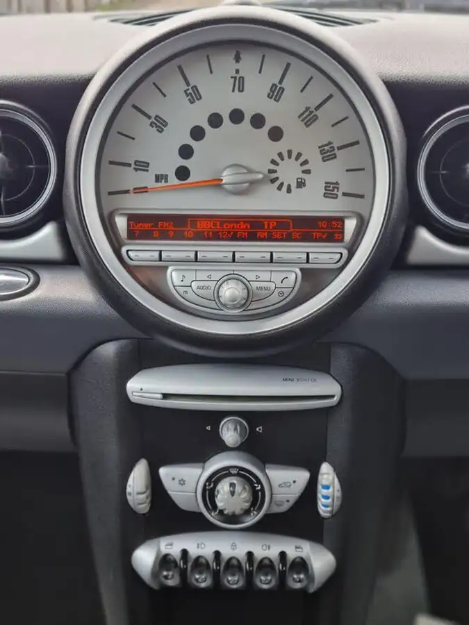 2007-mini-cooper-14-one-95bhp-big-28
