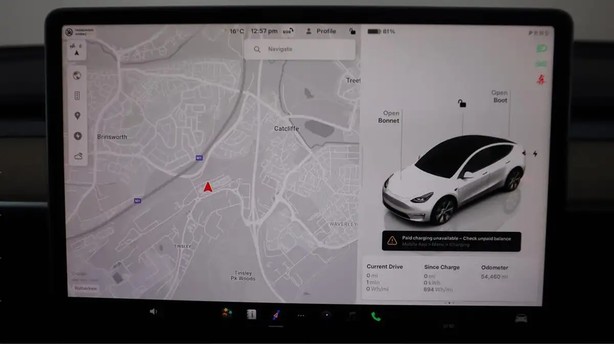 2022-tesla-model-y-e-long-range-big-10