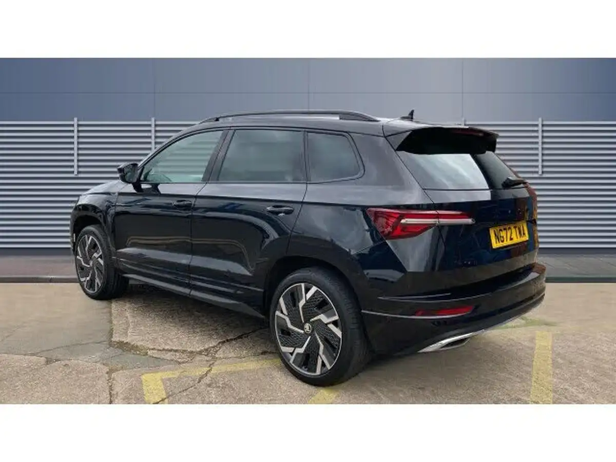 2023-skoda-karoq-20-tsi-sportline-big-1