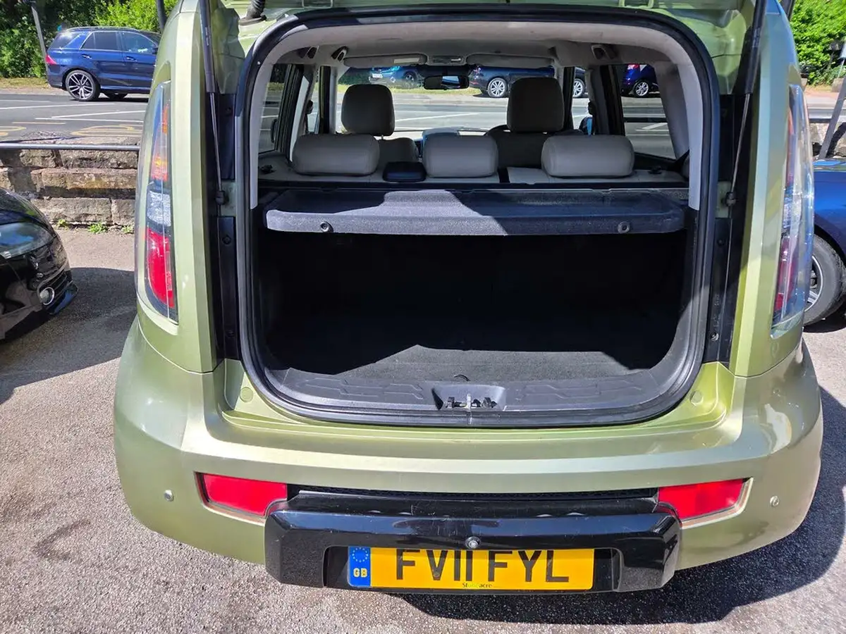 2011-kia-soul-16td-searcher-auto-big-24