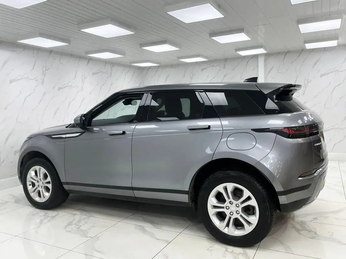 2021-land-rover-range-rover-evoque-15-p300e-s-big-7