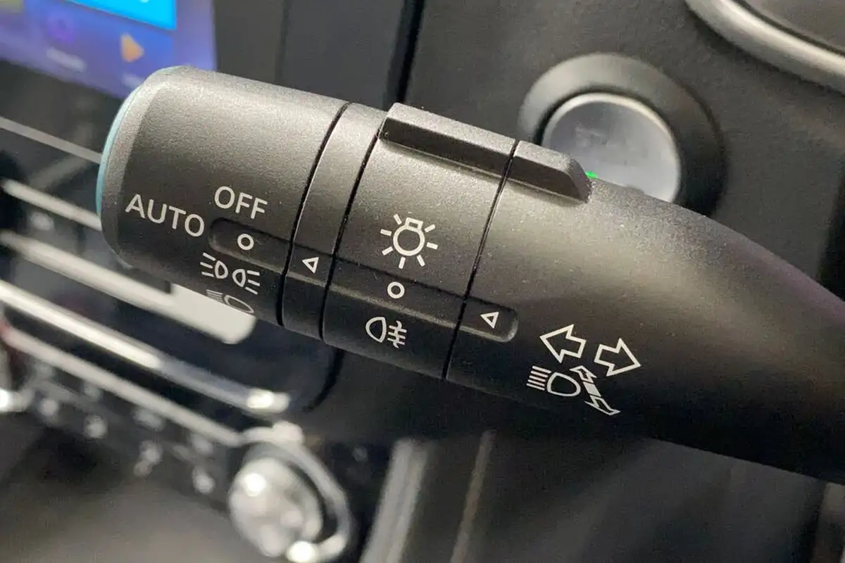 2021-mg-zs-suv-e-exclusive-ev-big-38