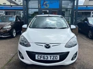 2013-mazda-mazda2-13-venture-small-16
