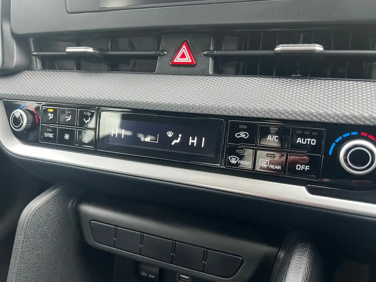 2023-kia-sportage-16-t-gdi-2-148bhp-big-28