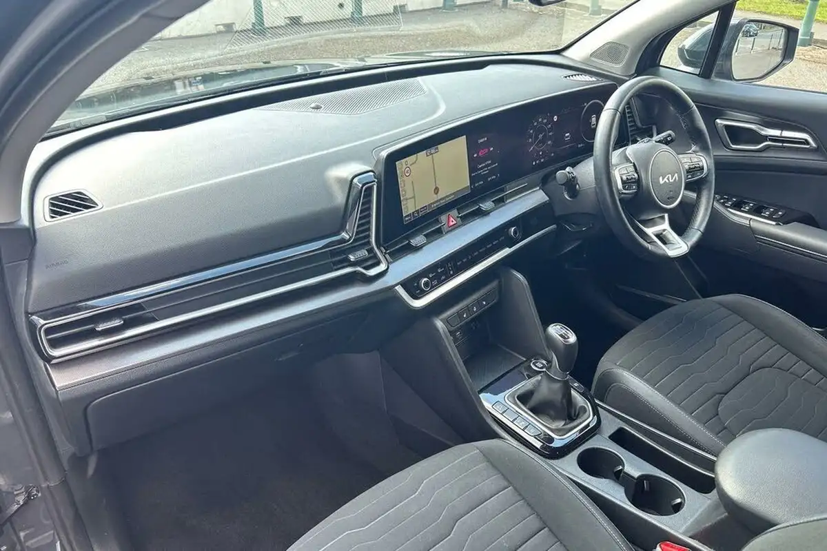 2022-kia-sportage-16-t-gdi-3-148bhp-1598cc-big-8