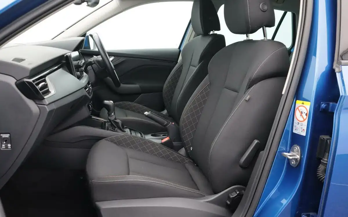 2022-skoda-kamiq-10-tsi-se-109ps-dsg-big-14