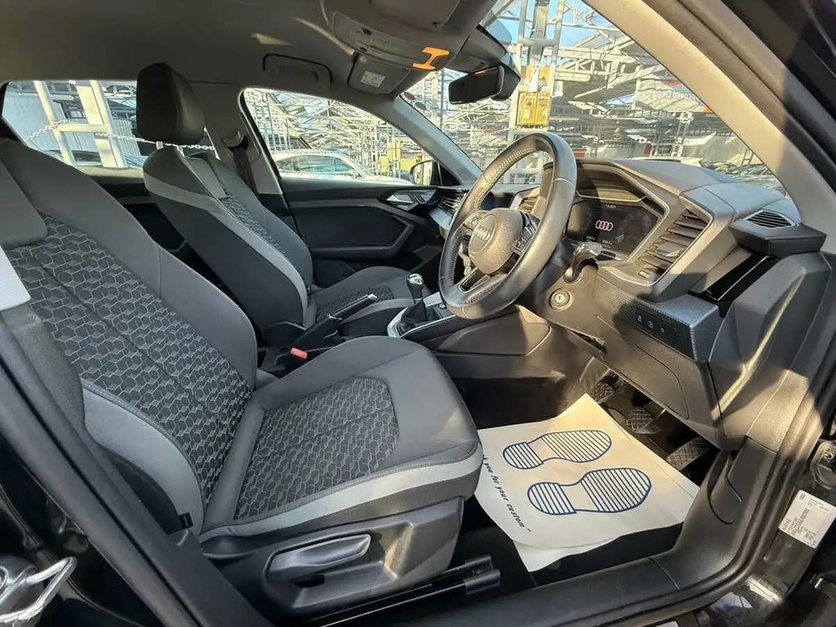2019-audi-a1-10-30-tfsi-sport-big-17