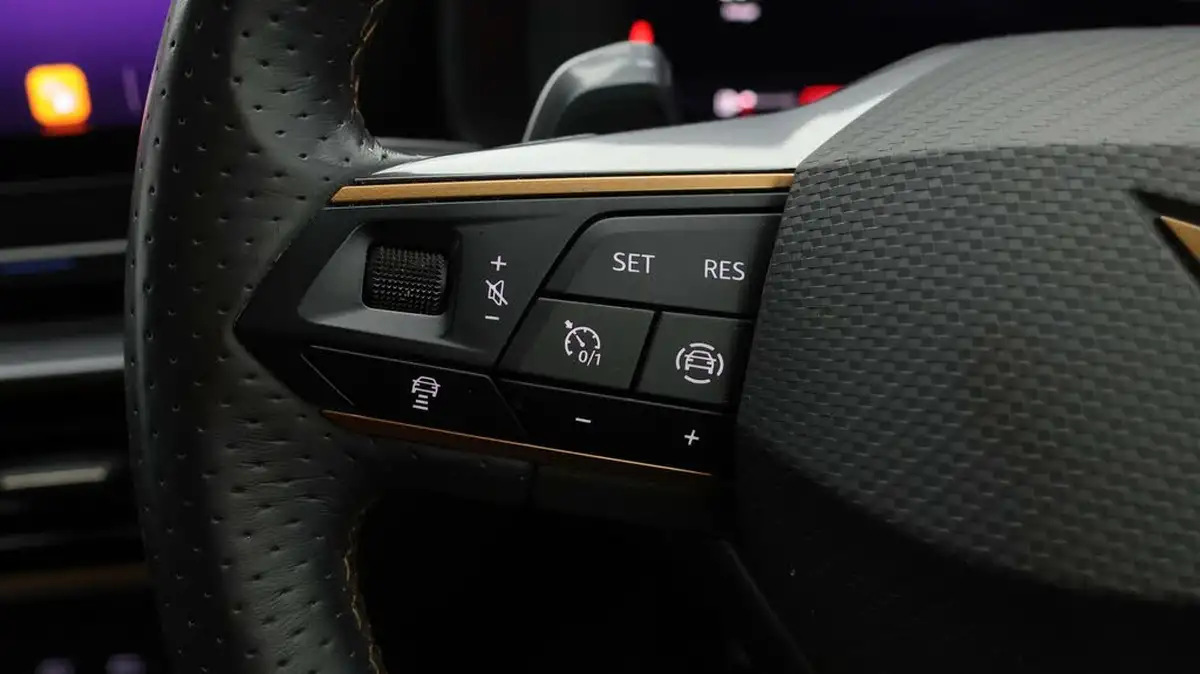 2021-cupra-formentor-15-tsi-v1-dsg-big-21