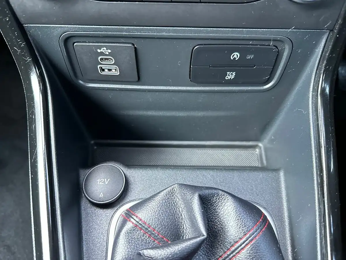 2022-ford-ecosport-10t-st-line-140ps-big-23