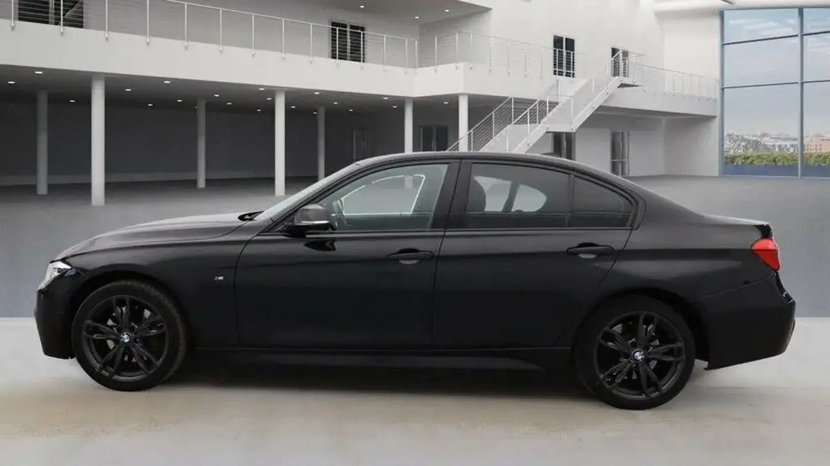 2017-bmw-3-series-30td-335d-xdrive-m-sport-saloon-4d-big-9