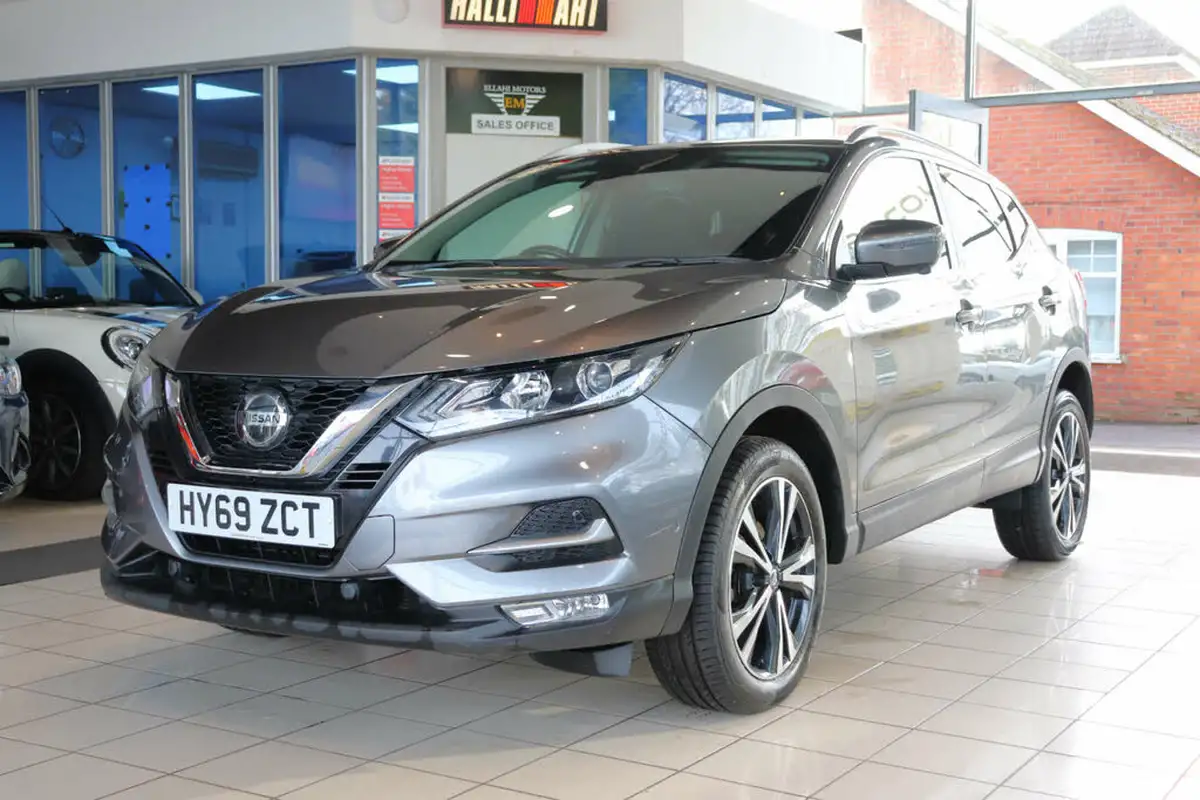 2019-nissan-qashqai-17dci-n-connecta-18in-alloys-big-1