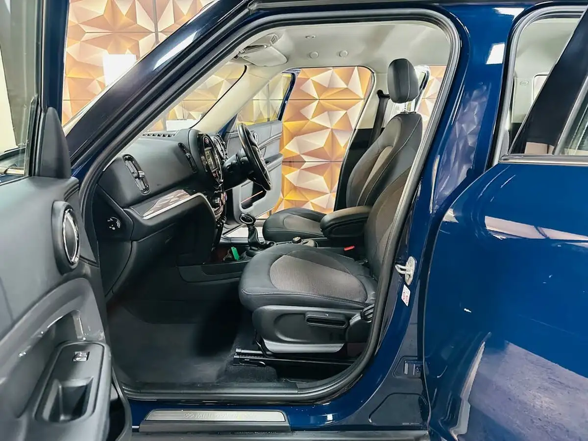 2017-mini-countryman-15-cooper-s-e-phev-ss-big-52
