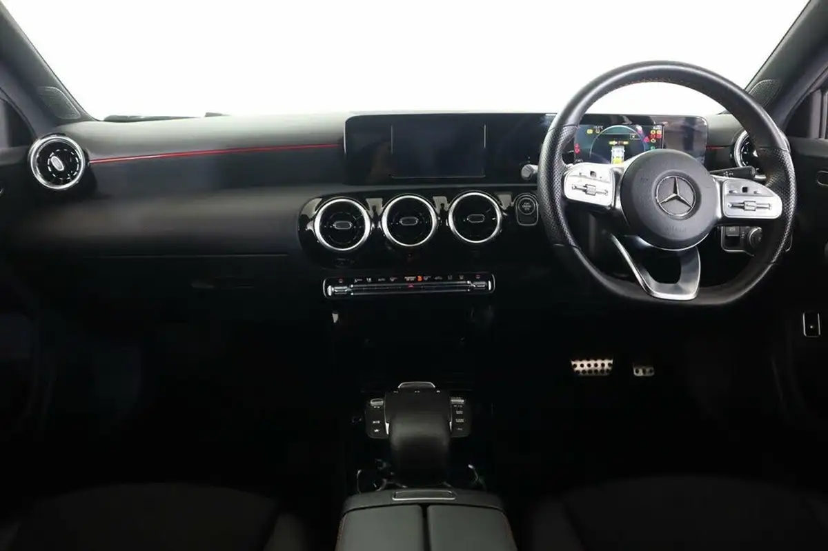 2021-mercedes-benz-a-class-13-a250e-amg-line-hatchback-5d-big-9