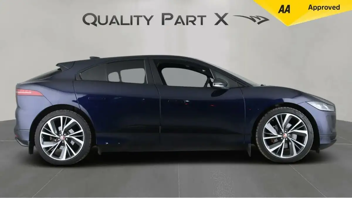 2022-jaguar-i-pace-ev400-hse-black-big-7