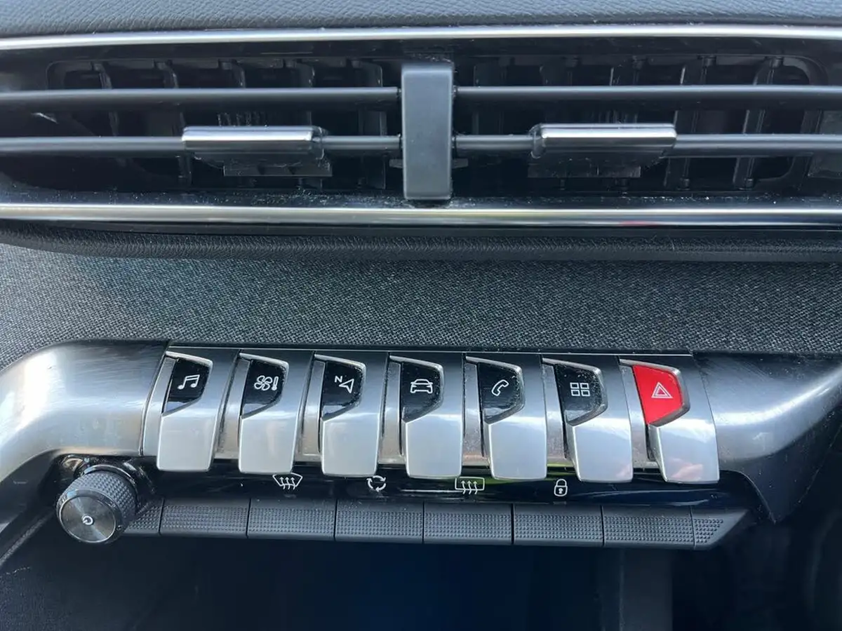 2019-peugeot-3008-suv-15-bluehdi-allure-eat8-big-27