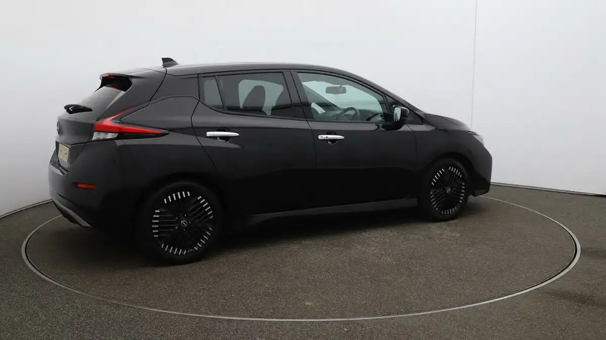 2023-nissan-leaf-e-n-connecta-39kwh-big-44