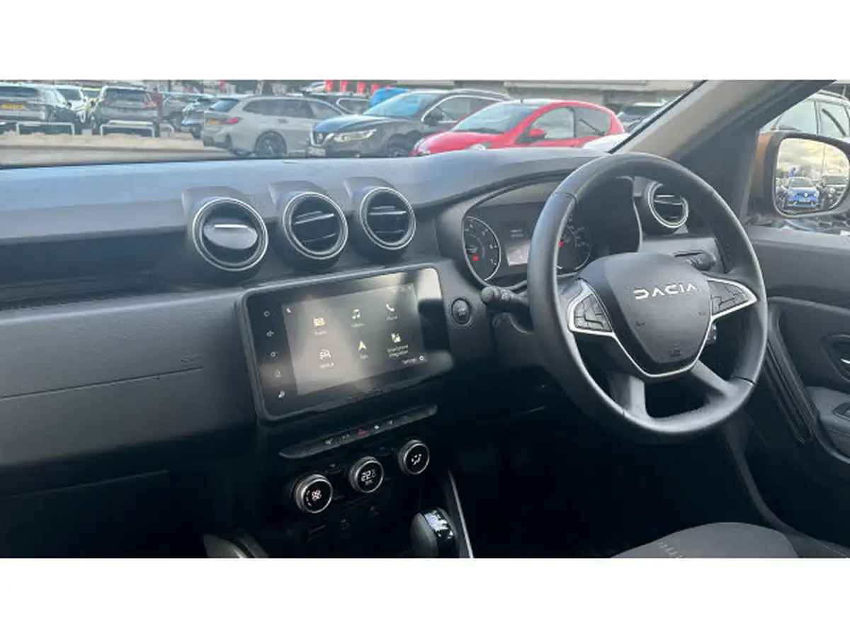 2024-dacia-duster-13-tce-extreme-150bhp-1332cc-edc-big-8