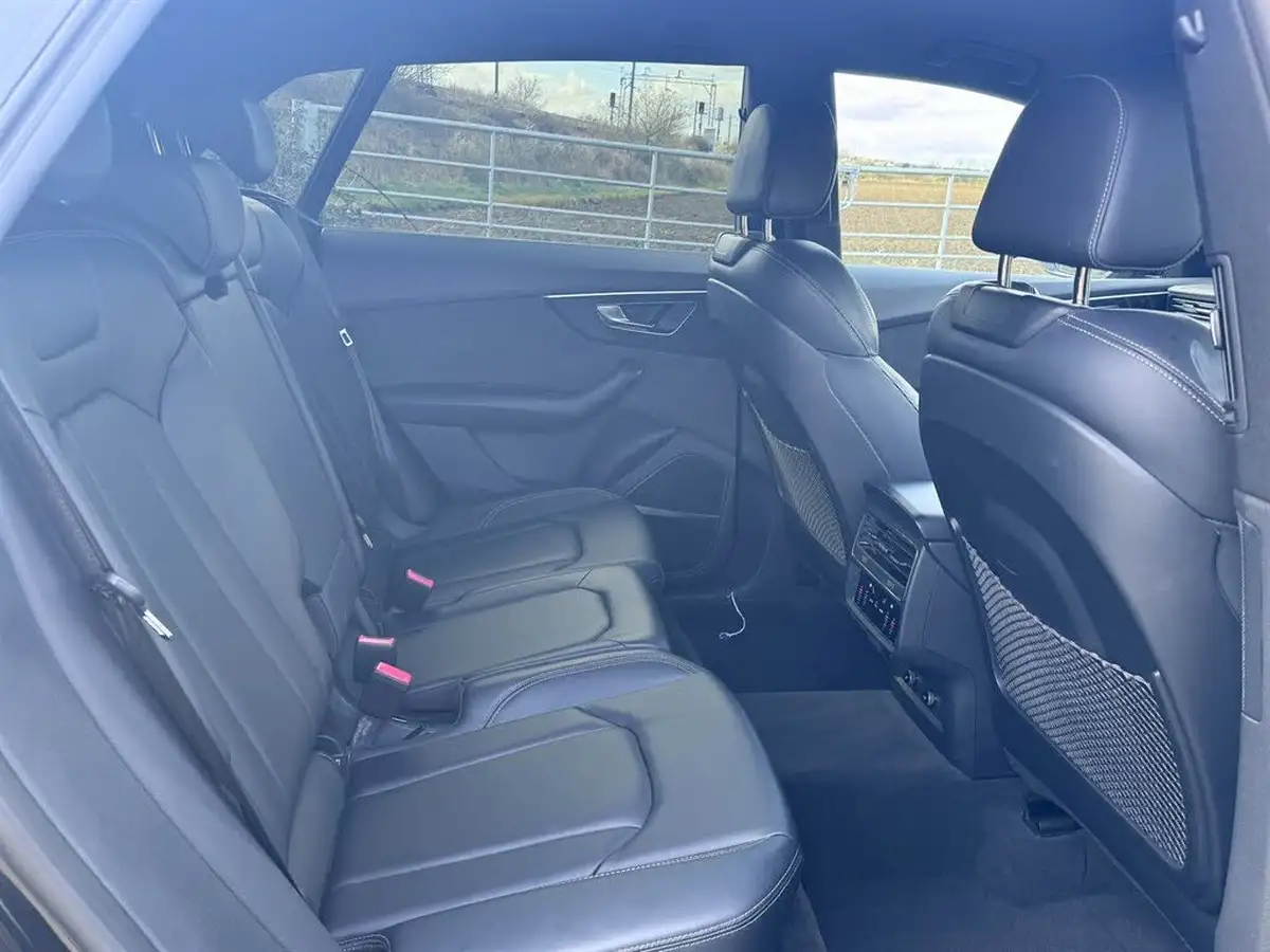 2021-audi-q8-30-50-tdi-black-edition-big-14