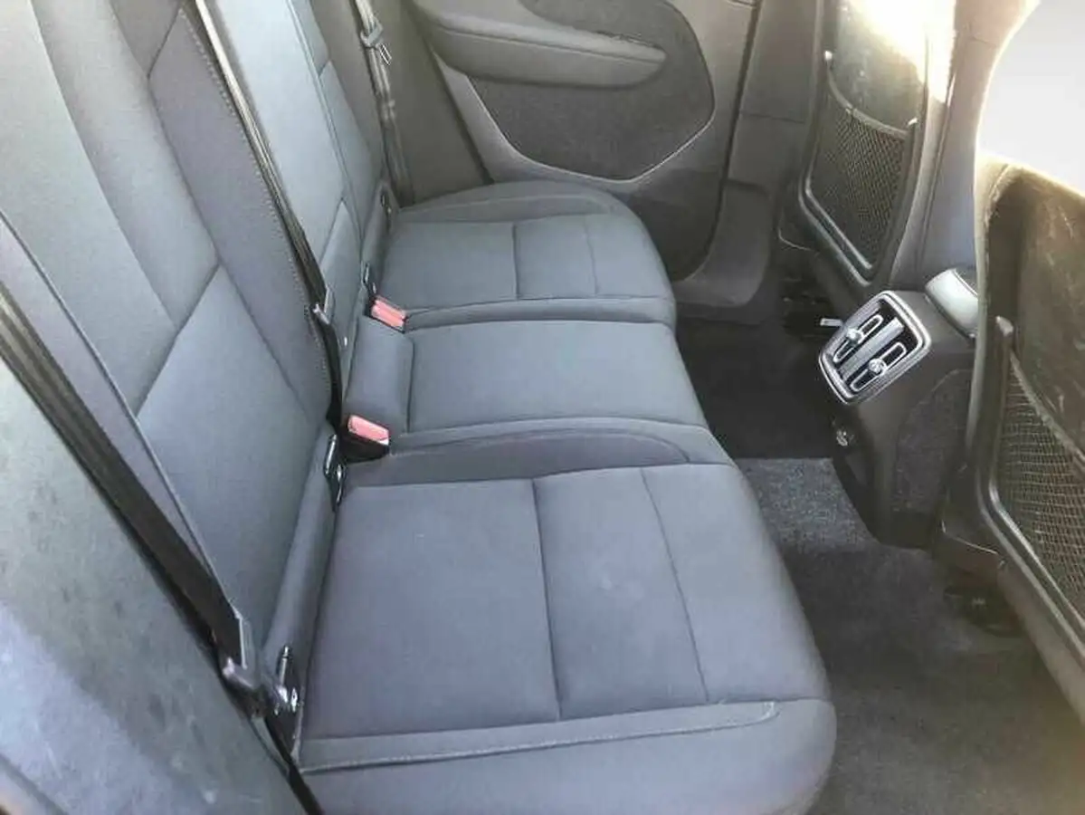 2020-volvo-xc40-15-t3-momentum-big-5