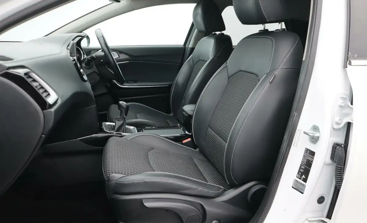 2021-kia-xceed-10-t-gdi-3-big-14