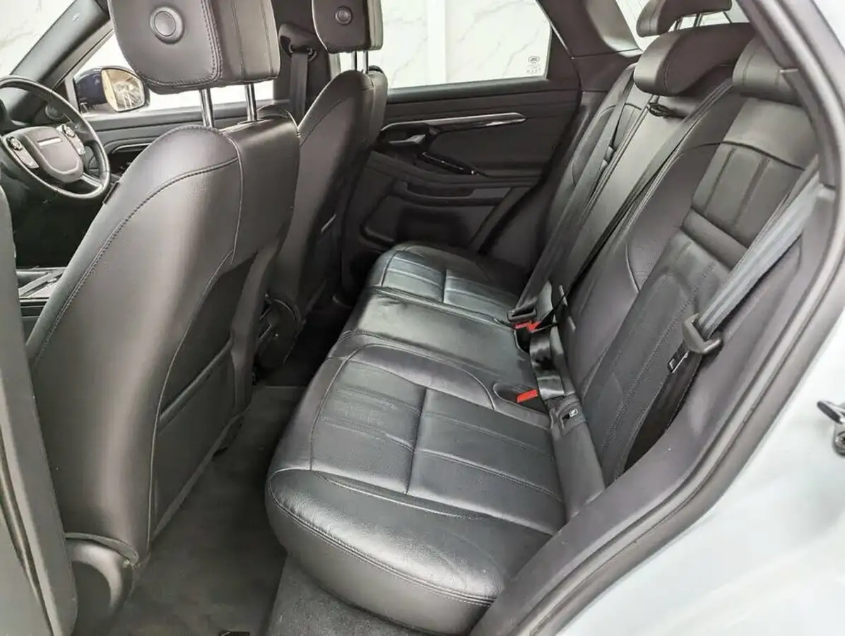 2020-land-rover-range-rover-evoque-20-d150-r-dynamic-big-32