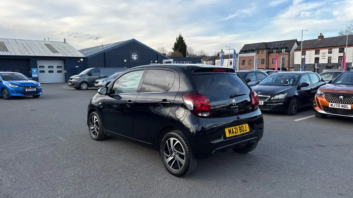2021-peugeot-108-10-collection-hatchback-big-4