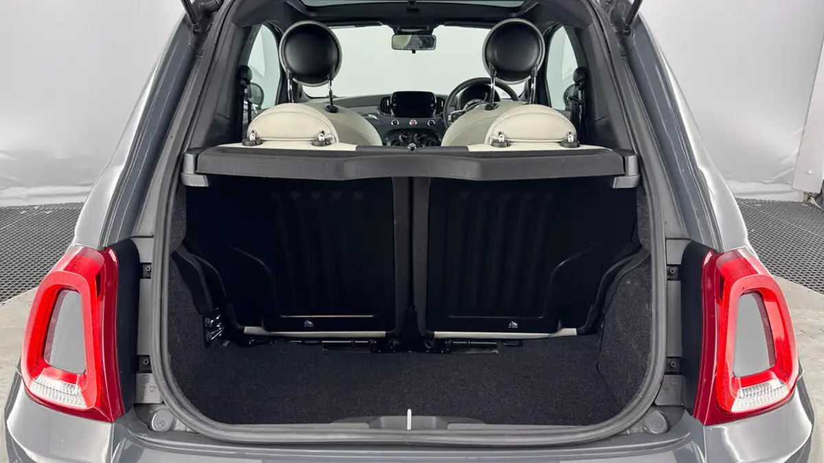 2022-fiat-500-10-dolcevita-big-14