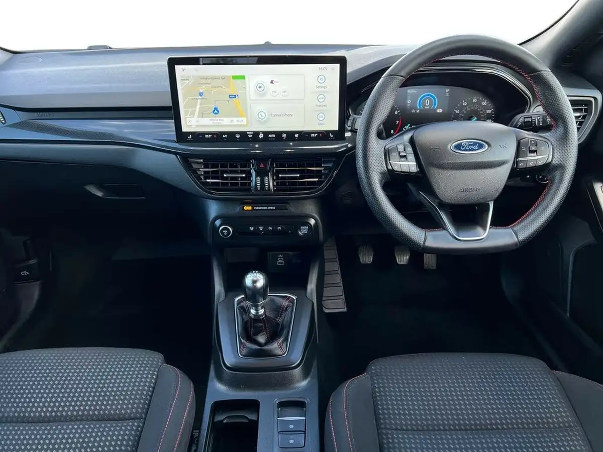 2023-ford-focus-10t-st-line-125ps-hatchback-big-14