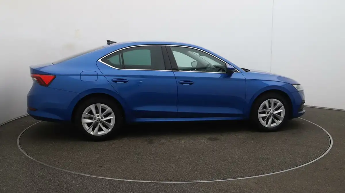 2021-skoda-octavia-15-tsi-se-l-hatchback-big-48