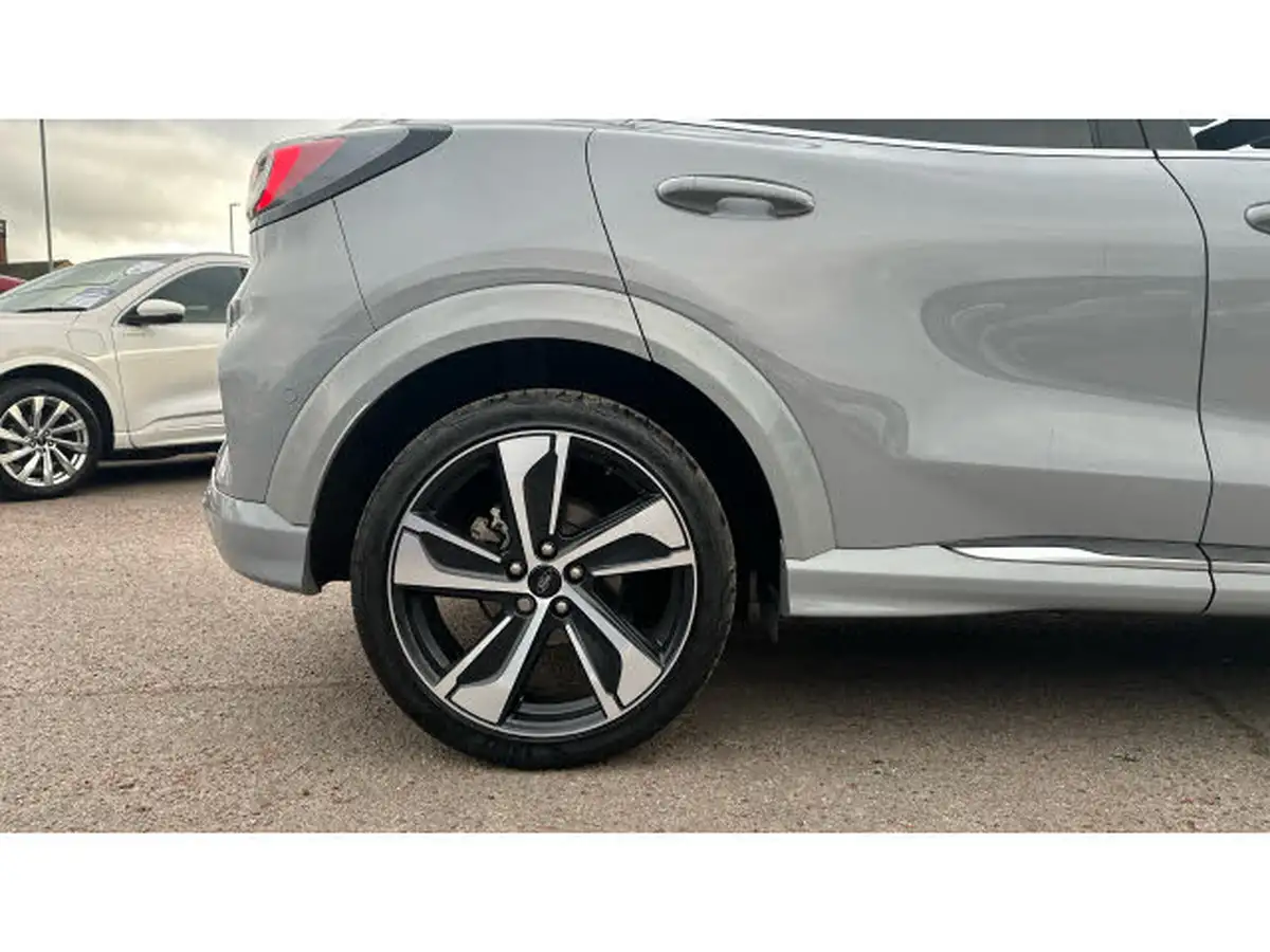 2023-ford-puma-suv-10-st-line-vignale-155ps-big-6