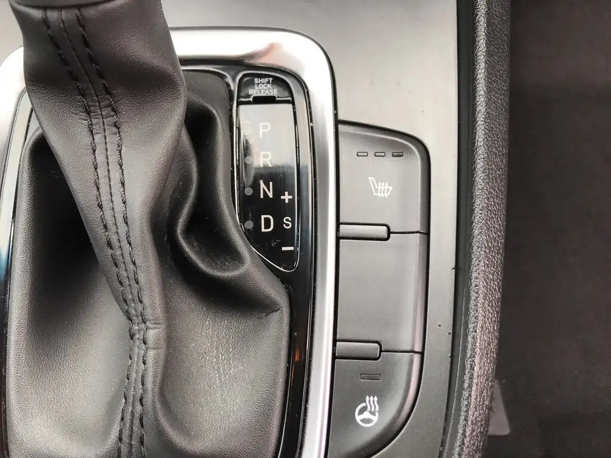 2022-hyundai-kona-16-gdi-premium-big-16
