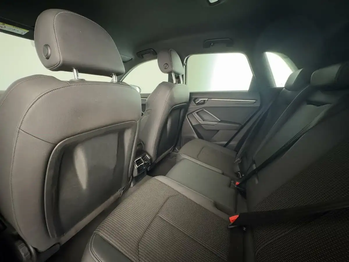 2021-audi-q3-20-35-tdi-s-line-comfort-sound-pack-station-wagon-big-15