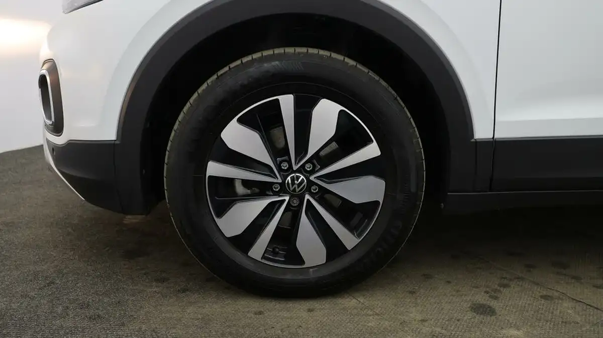 2024-volkswagen-t-cross-10-tsi-move-110ps-dsg-big-17