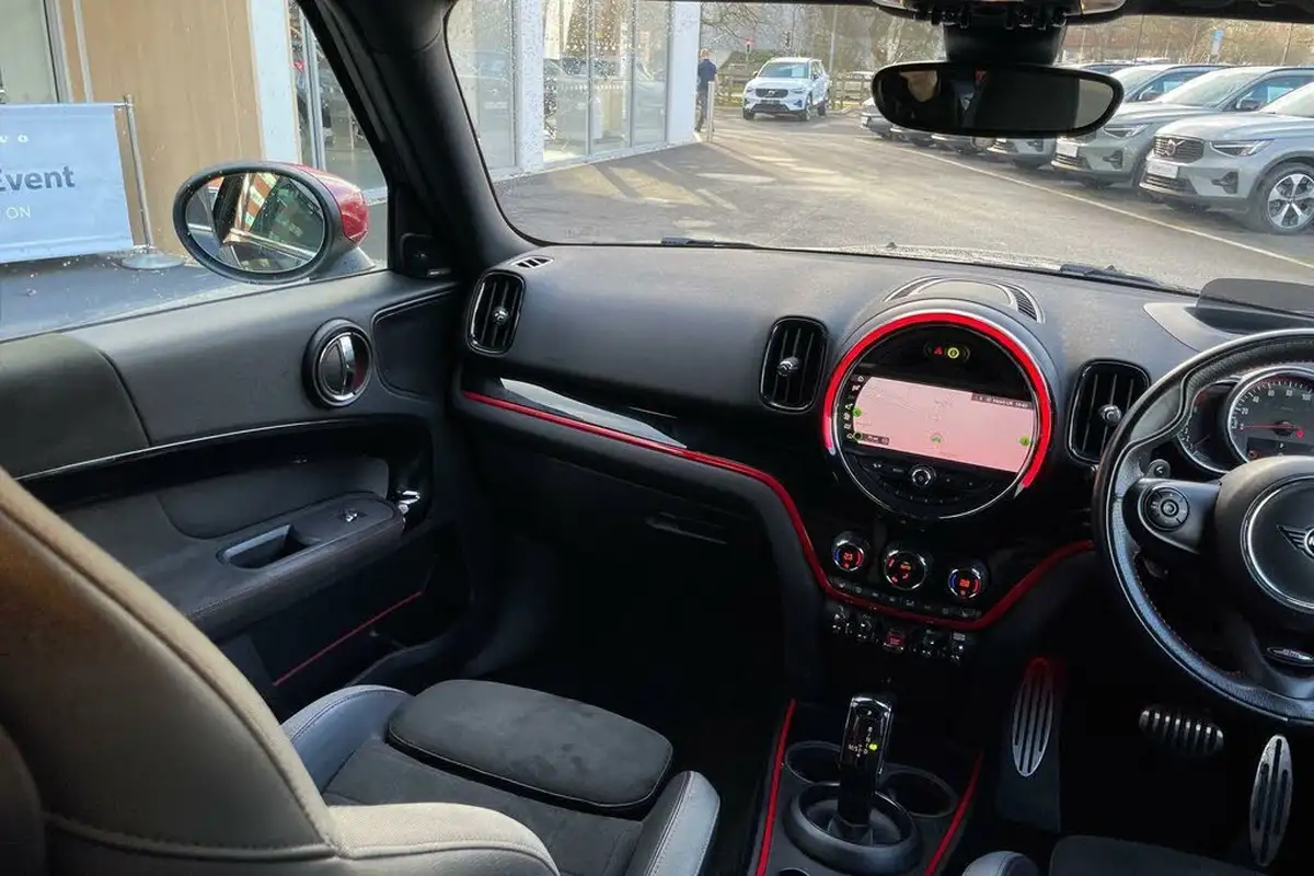 2019-mini-countryman-20-john-cooper-works-big-30