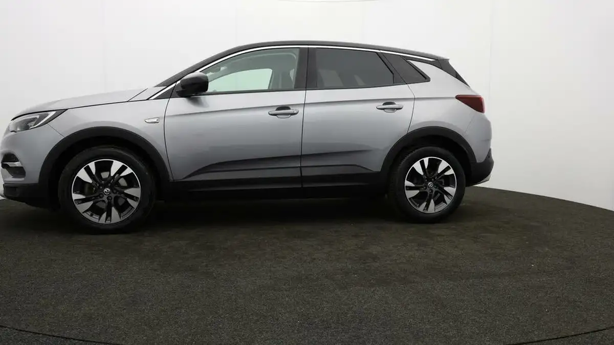 2020-vauxhall-grandland-x-12-sri-nav-auto-big-58