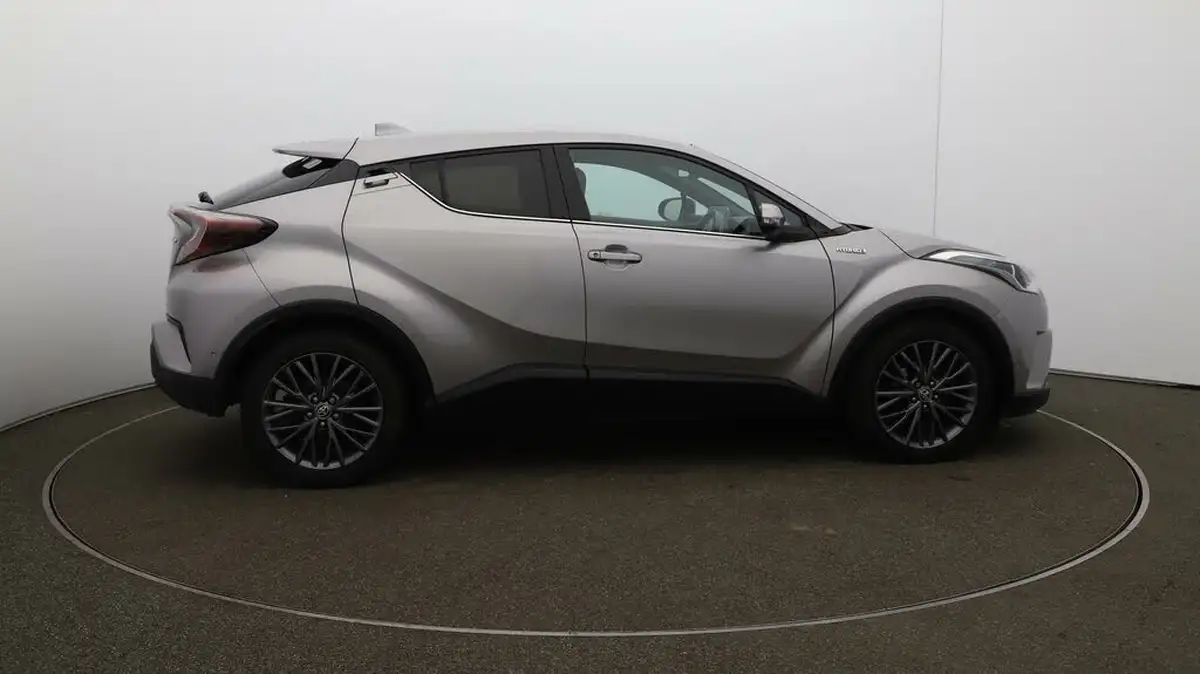 2018-toyota-c-hr-18-vvt-i-excel-big-8