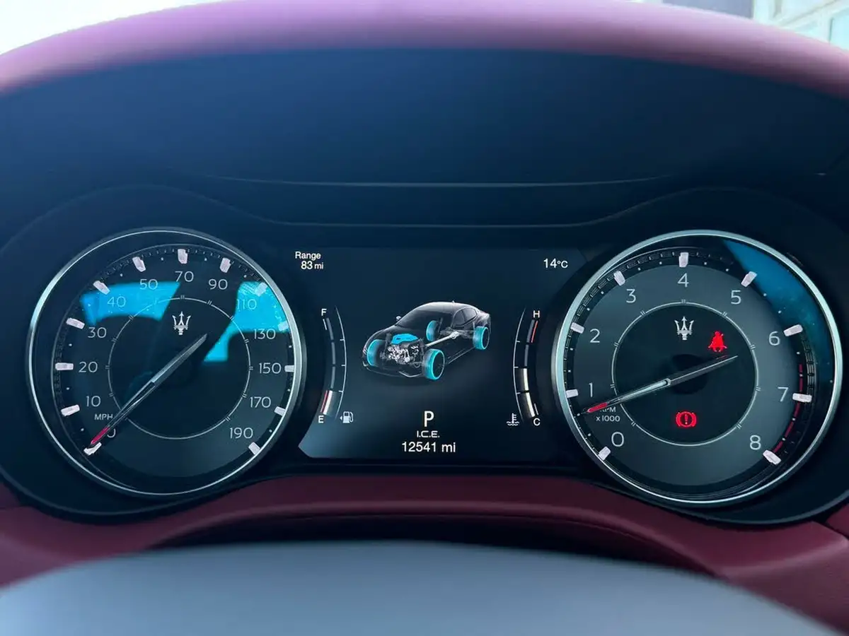 2022-maserati-ghibli-30-modena-350ps-big-45